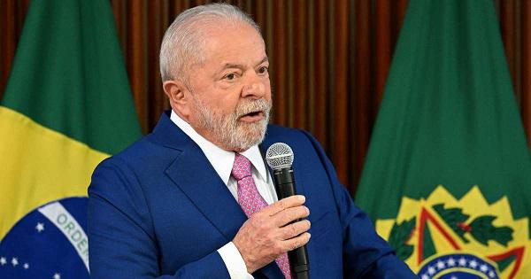 Brasil-Lula-cargo-contra-el-Banco-Central-por-enfriar-la-economia-y-vincula-golpe-a-revuelta-de-los-ricos