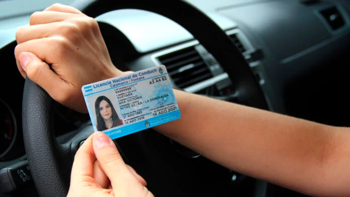 licencias-696x392