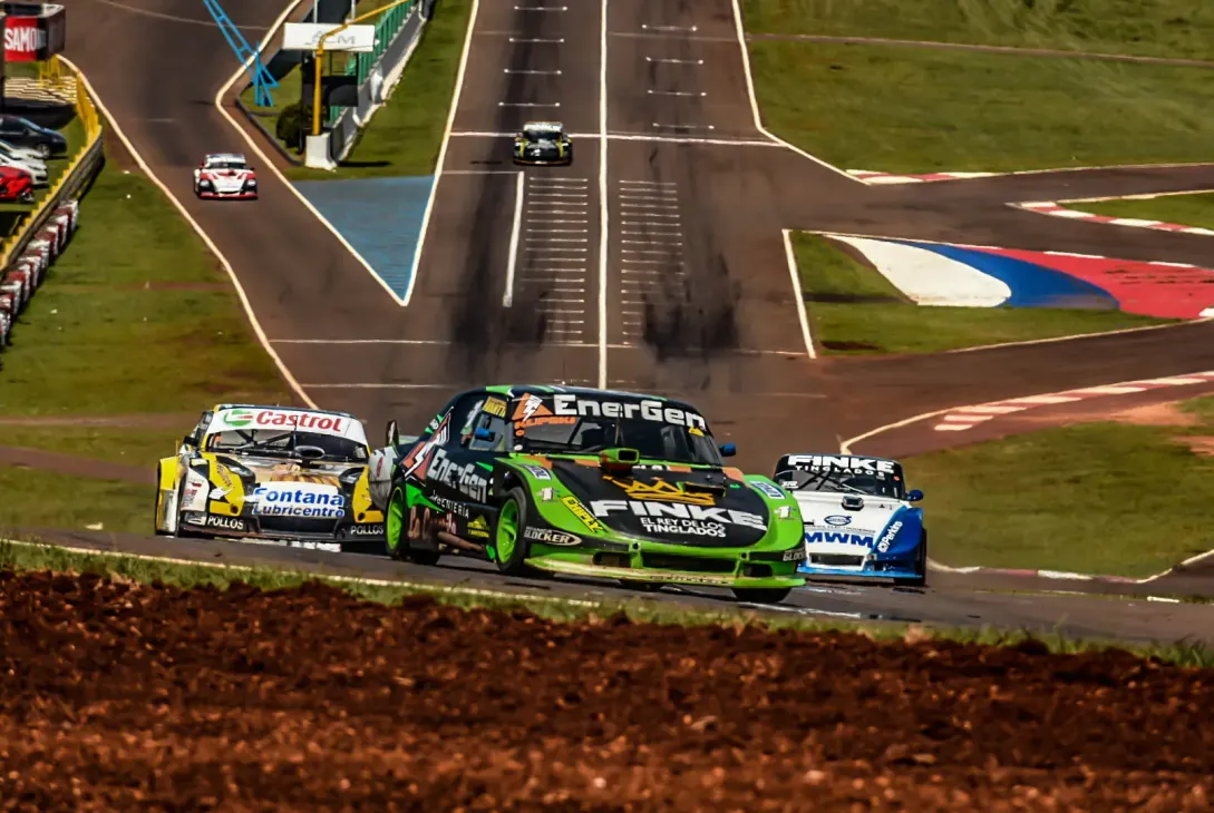 Gross-f.-Gross-F.-TC-Misionero-Autodromo-Rosamonte-10-9-22-18 (1)