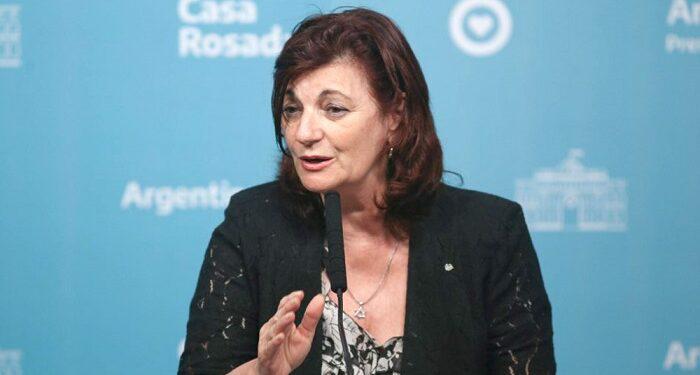 Kelly-Olmos-700x375