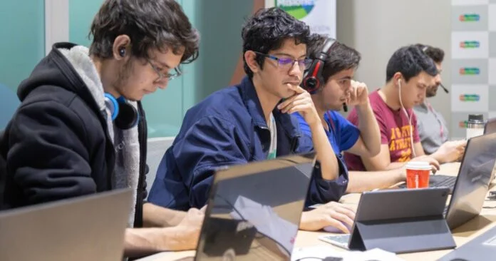 empleo-joven-en-misiones-e1682900606498-696x366