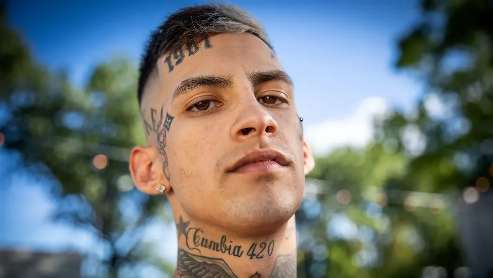 lgante_policia_espaxola_crop1655296153107.jpg_1480801792