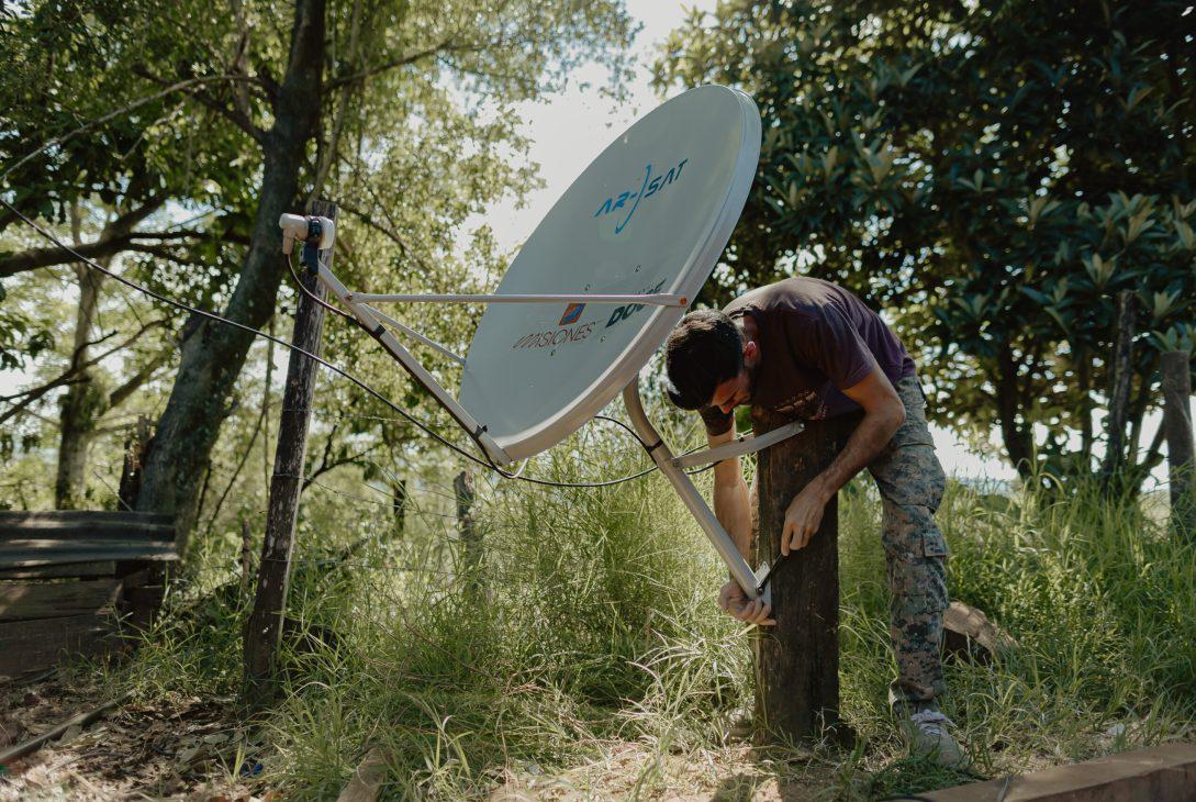 antenas-satelitales-2-scaled