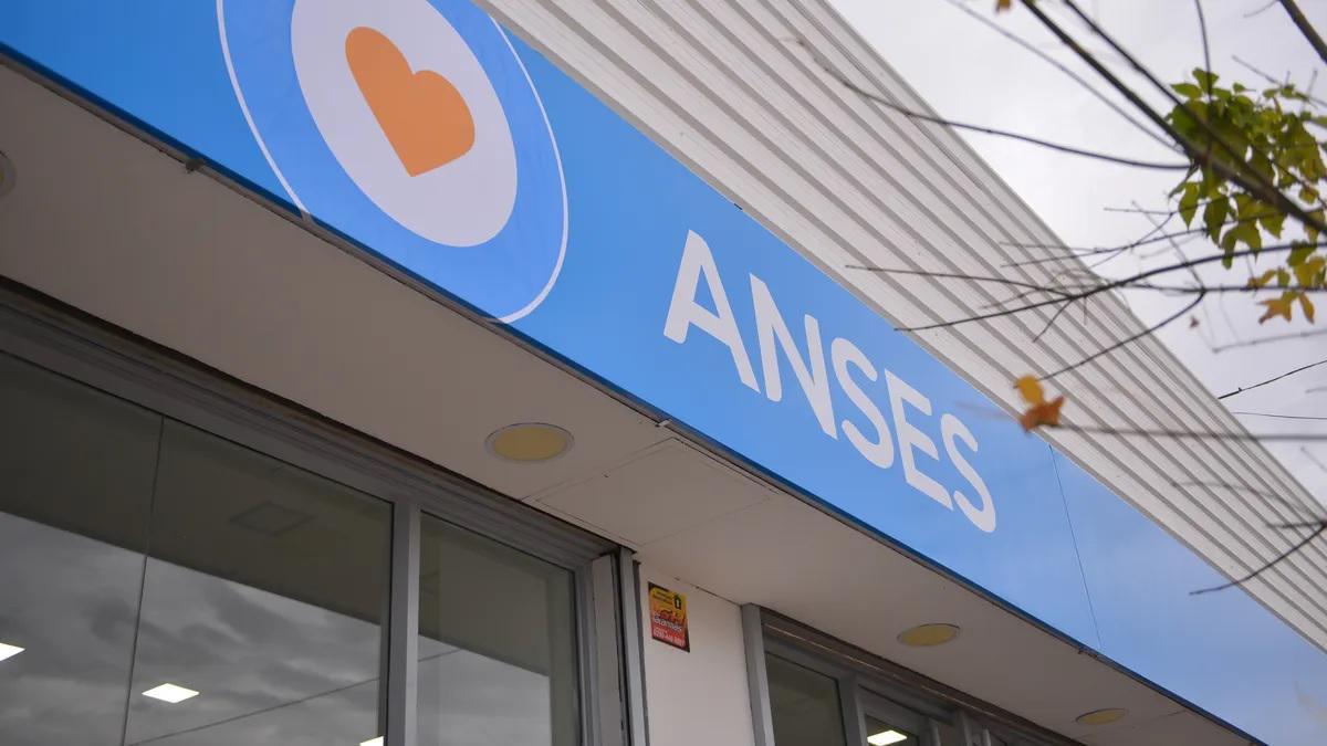 ANSES
