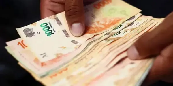 Salario-Pesos-argentinos-