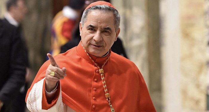 Cardenal-Angelo-Becciu-700x375