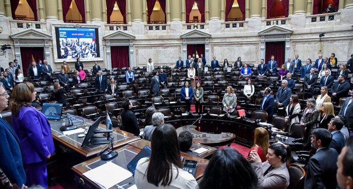 Recinto-Camara-de-Diputados-de-la-Nacion-700x375